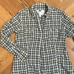 Banana Republic button down blouse, size medium.